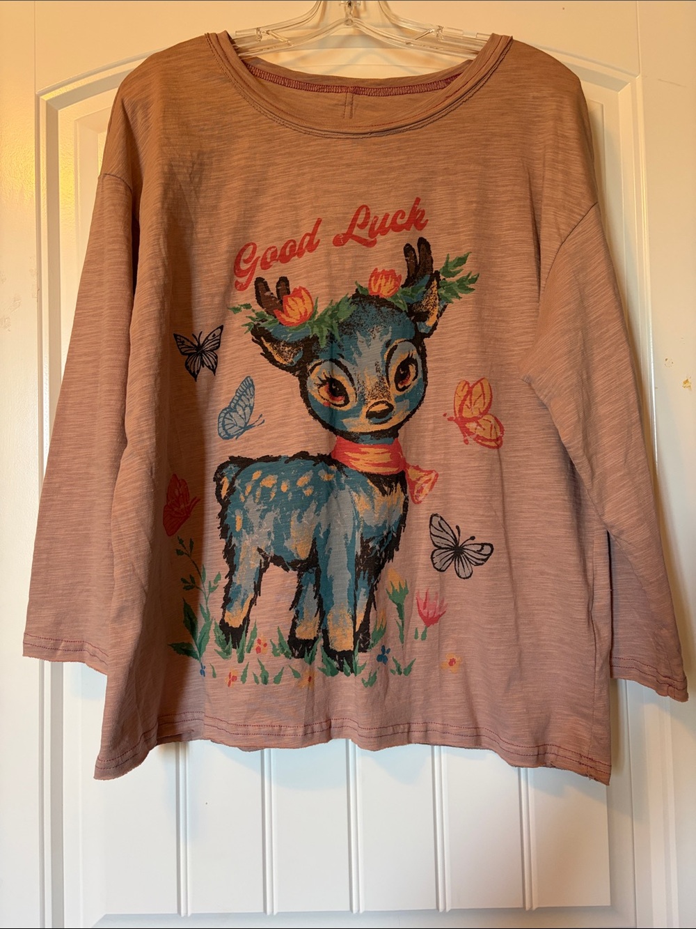 NWOT Unbranded Good Luck Dusty Mauve Graphic Long Sleeve Top Size Medium